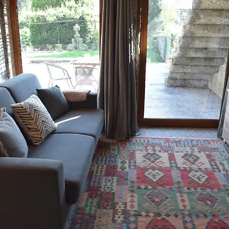 Margaridi Villa Guimaraes